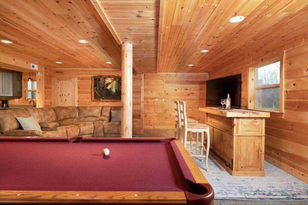 Smoke Rise Barn - Great Lake Front, Large Dock, 4Bdrm, Pool Table Villa Dandridge Exterior foto